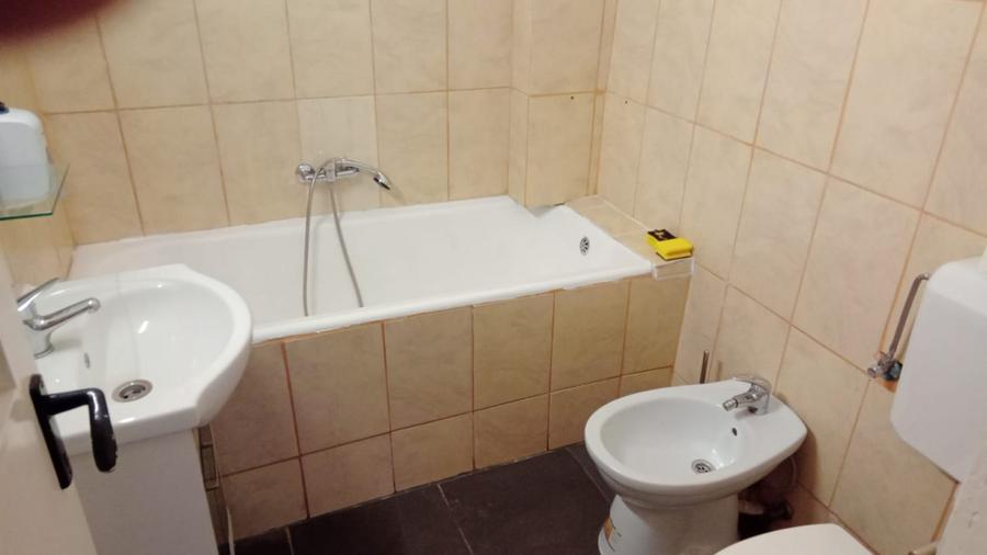 Casa cu 2 camere, suprafata de 70 mp, in zona Grivitei - 12