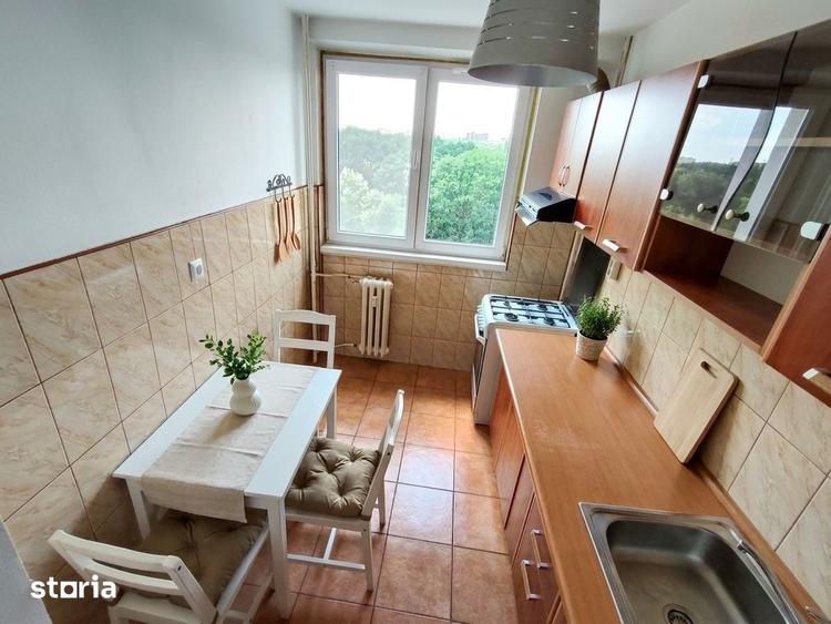 Apartament cu 2 camere semidecomandat în Tineretului