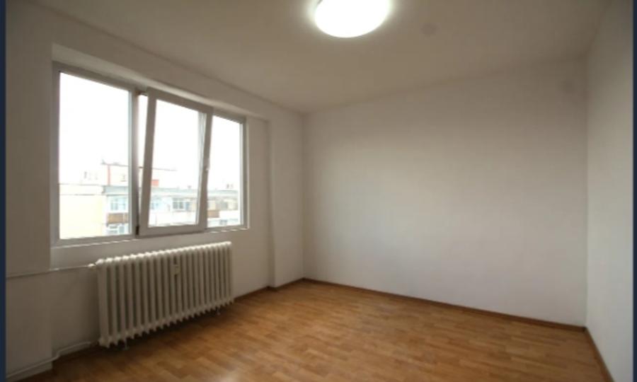 Tineretului Metrou, PIATA NORILOR ,TIMPURI Noi Amenajat,LIBER! - 1