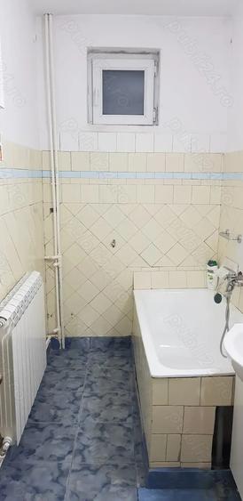 Inchiriez apartament 2 camere - 4