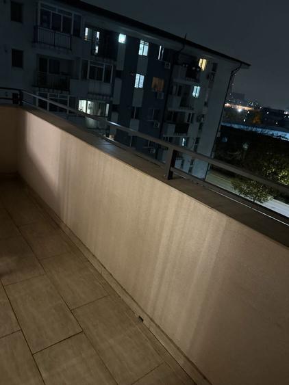 Vand apartament 2 camere spatios - 2