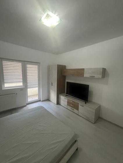 Inchirierz Garsoniera  Militari Residence - 3