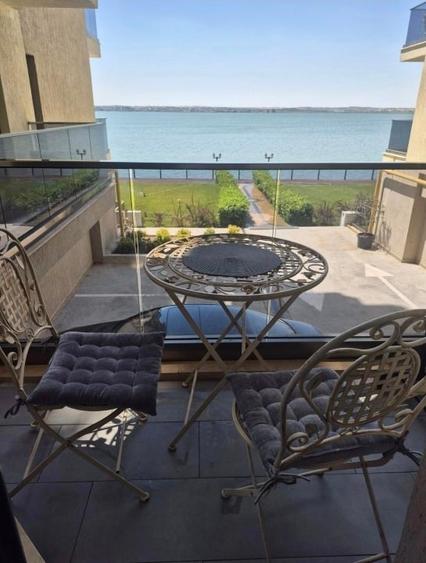 Închiriez studio pe termen lung - 1