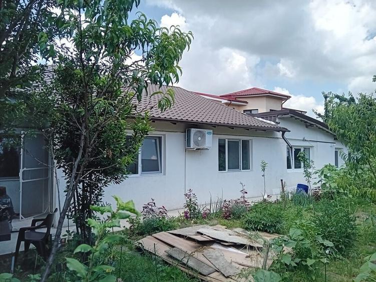 Casa de vanzare Strada Traian - 1