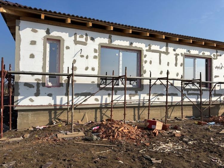 Duplex 3 camere, 76mp utili, teren 285mp, P+Pod in Bucovat - 4