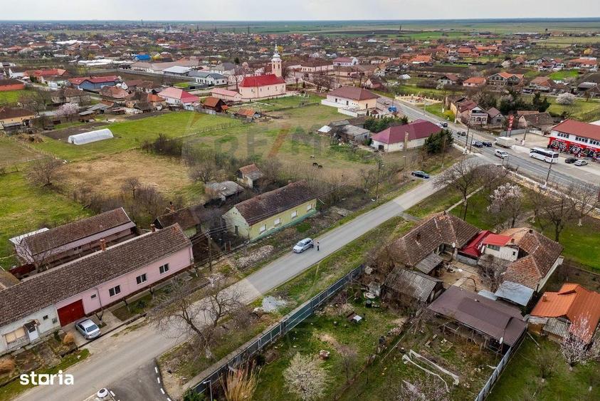 Teren generos de 3.105 mp cu construc?ie, pozi?ie centrala Galsa - 3