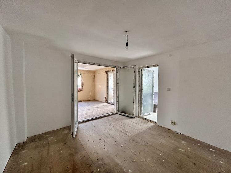 Casa 5 camere, cu 5.900MP curte + Livada, Darmanesti, Dambovita - 6