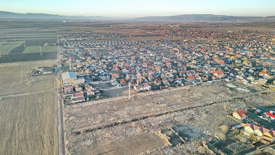 Teren intravilan cu Autorizatie de Construire - 21
