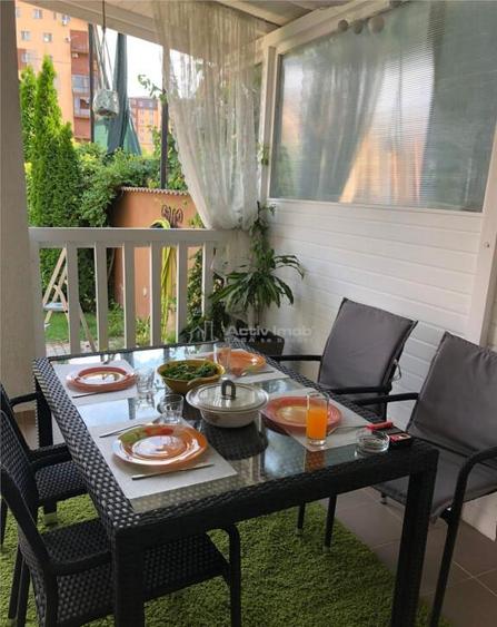 Vila P 1 M Militari Residence- Ballroom - 7