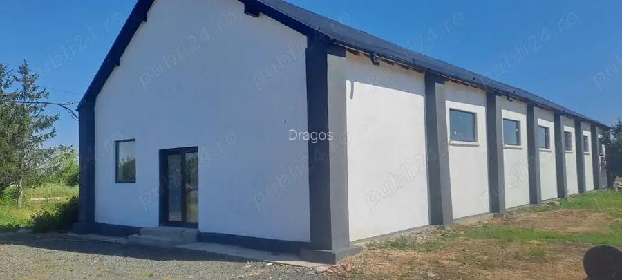 Inchiriez hala +teren adiacent