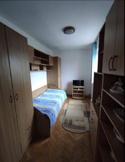 35990  Apartament 3 camere Inel 2 - 3