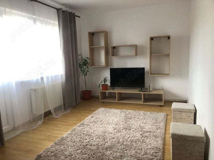 Dau in chirie apartament 3 camere 400 - 9