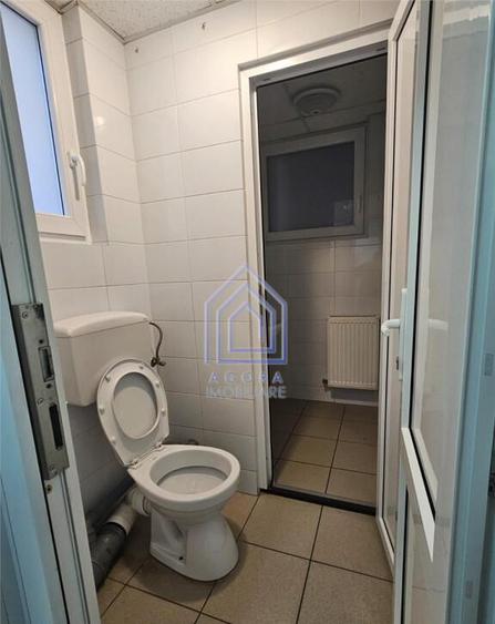 Spatiu comercial central, 100 mp - 2