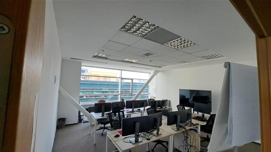 BOC Tower - birou mobilat langa metrou Pipera - 400 mp - 5