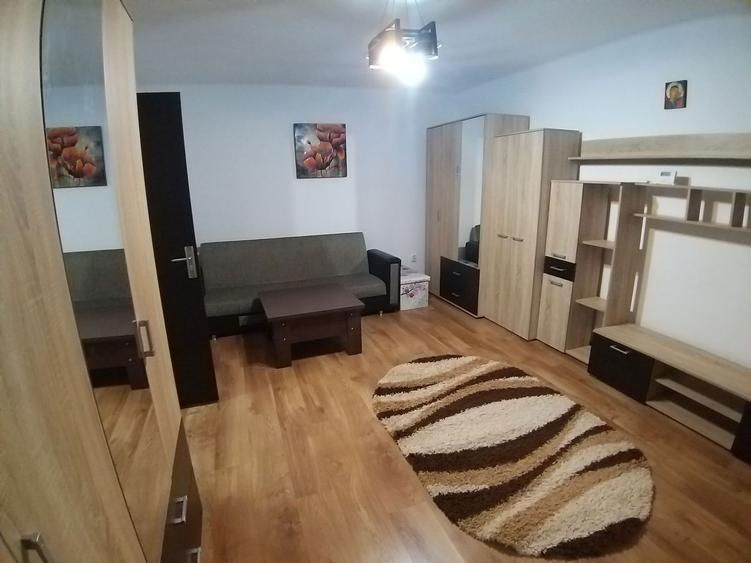 Persoana fizica: Inchiriez apartament 2 camere Popas Pacurari bloc nou - 3