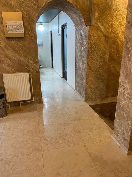 Vand hotel + restaurant + terasa + crama !!! Posibilitate rate !!! - 1