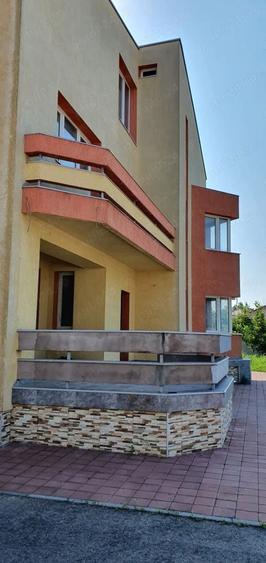 Imobil 15 Camere: Ideal Grădiniță sau Azil | 1500 mp Teren - 3