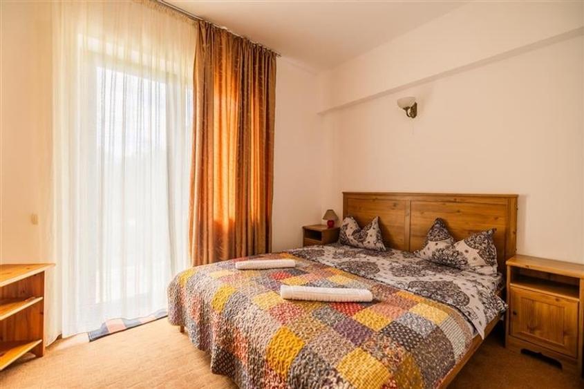 FILM! Complex turistic apreciabil, pe 2.000 mp teren in Cheile Rasnoavei, Brasov - 3