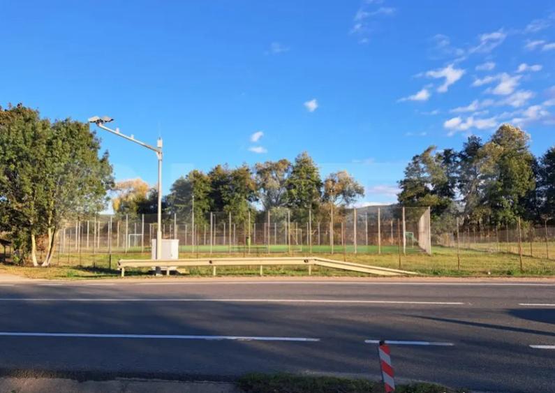 Teren extravilan cu poten?ial IMENS de dezvoltare in BAC - 3