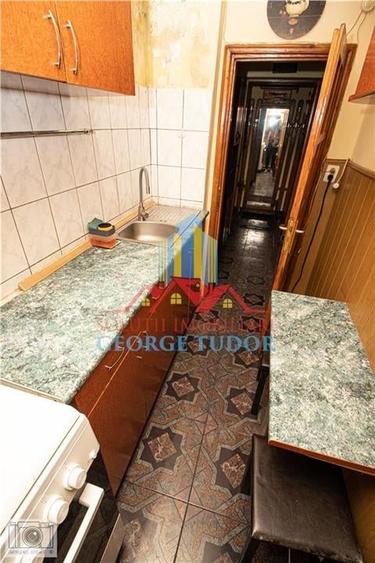 Ap. 3 camere, 51 mp, Aleea Campul cu Flori 3, Bl M49, Sect.6  0% COMISION - 18