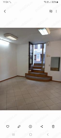 Dau in chirie spa?iu comercial in CF, ultracentral,intrare din strada,renovat,utilita?i separate, g - 3