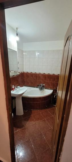 Vand apartament 2 camere - 6