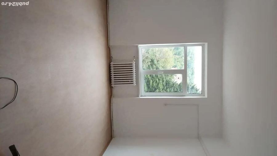 Inchiriez spatii - 3