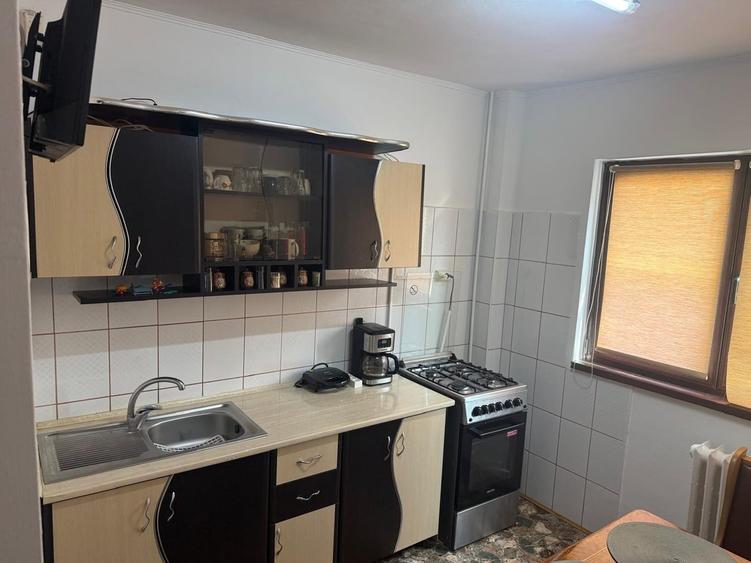 Parcul Tineretului, sector 4, apartament 3 camere decomandat 72 mp - 16
