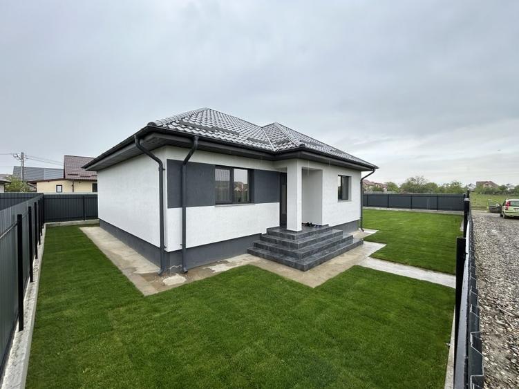 V&acirc;nd casa construcție  noua 2024 Bacau Serbanesti(zona t&acirc;rg aut - 1