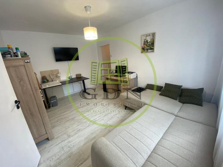 Apart. 2 camere,semidecomandat, et 1, mobilat, utilat, str. Galileo Galilei - 4