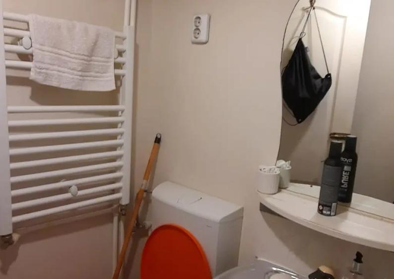 Apartament la casa 2 camere curte comuna 5min. centru - 7