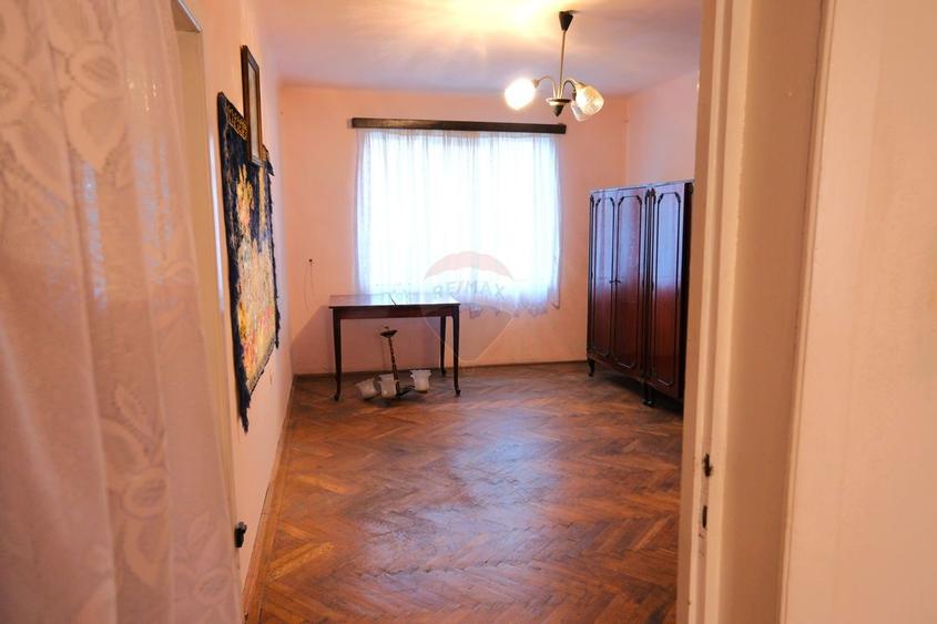 Casa situata in Medias,intr-o zona in plina dezvoltare - 22