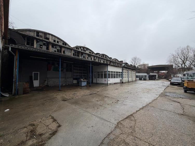 De vanzare service auto in calea grivitei 371 - 1