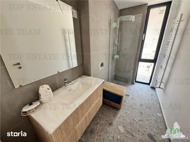Vila de vanzare in Pipera, Nordul Bucurestiului | Curte privata, teras - 9