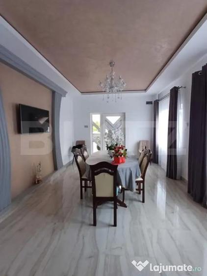 Casa cu 5 camere, 196 mp, 600 mp teren, in cartierul Primave - 9