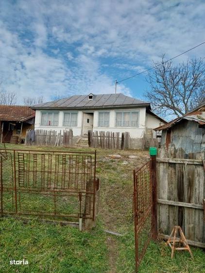 Casa cu teren de vanzare in loc. Floru, jud. Olt - 5