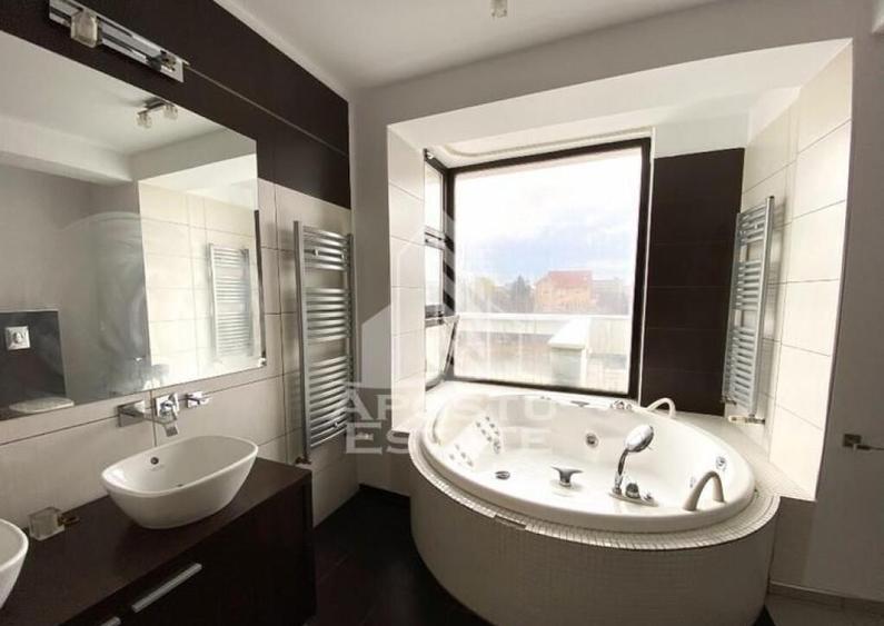 Casa/vila/spa?iu comercial650mp utili/teren 3000 mp - 5