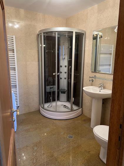 Casa spatioasa – zona Centrala - 5