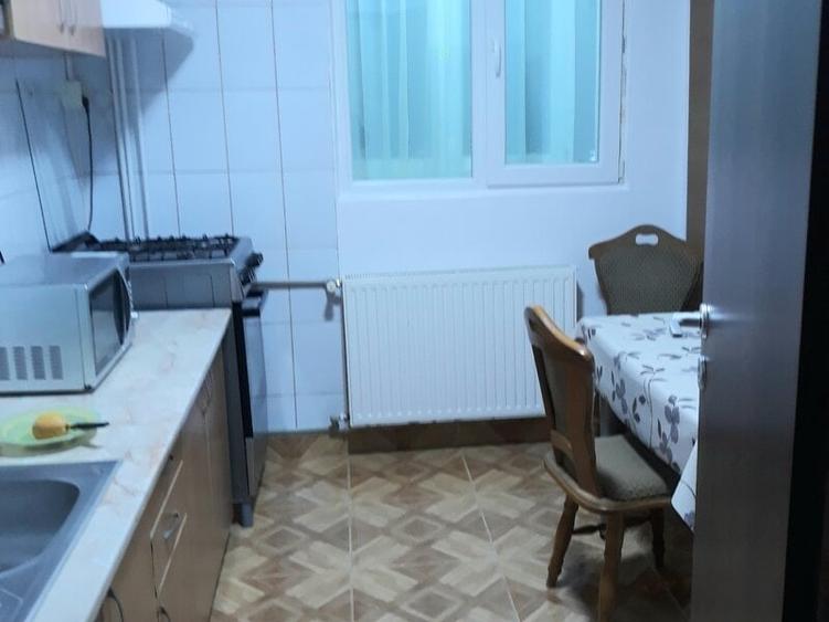 Obor, Colentina, Teiul Doamnei, stradal, 8 minute de metrou renovat mob nou - 11