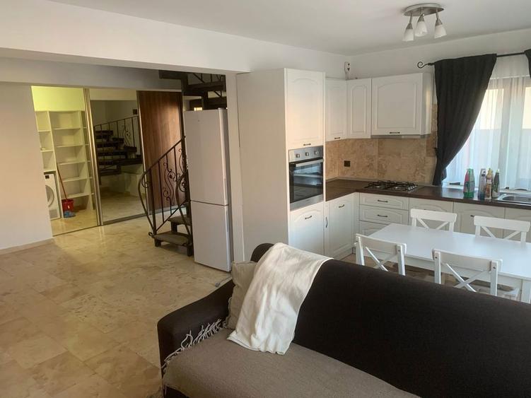 Inchiriez apartamnt 3 camere la casa - 10