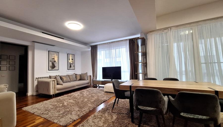 Apartament 4 camere, premium, piscina, sala de sport, parcare, comision 0% - 1