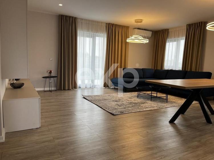 Casă individuală cu 3 camere cu Teren 360 Mp în Crevedia