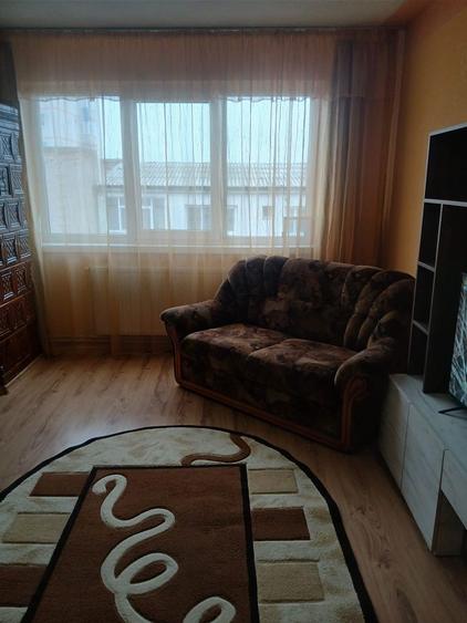 Vand/inchiriez apartament cu 3 camere - 2