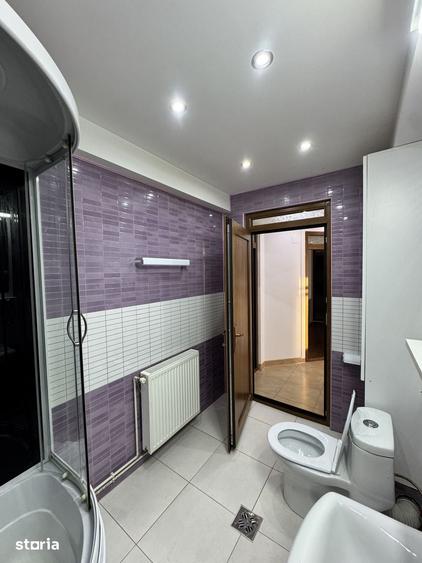 Apartament cu 3 camere în Micro 3