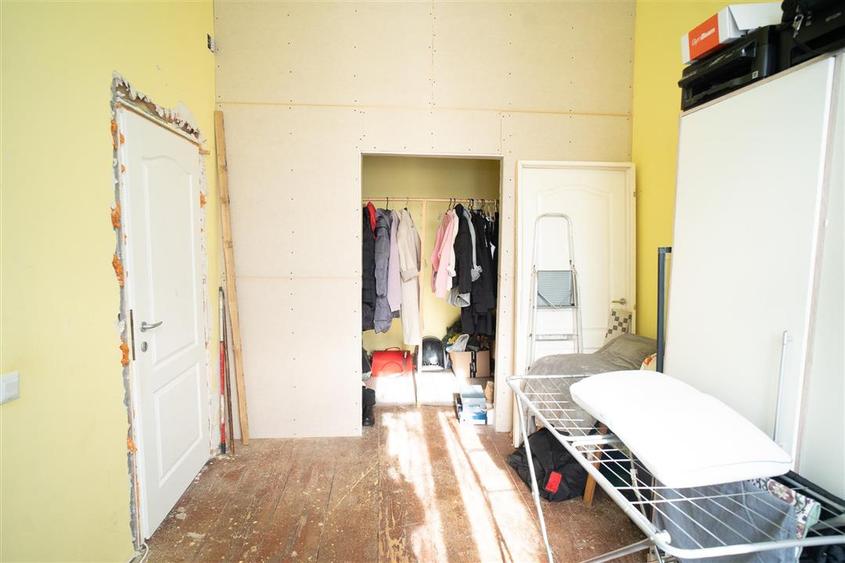 Casa la curte comuna pe str. Ady Endre - 18