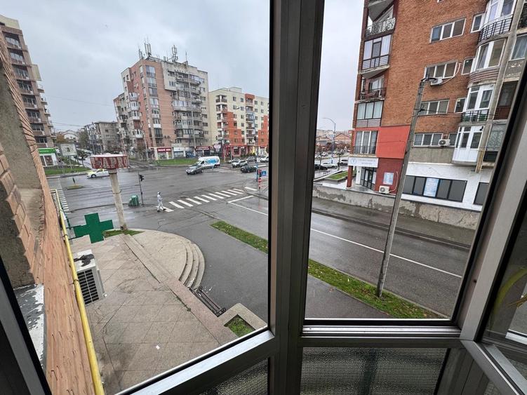 Garsoniera & Cabinet zona Farmacia Convalaria ETAJ 1 - 7