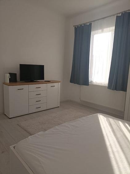 Prima inchirere: Apartament 1 camera, cu loc de parcare, zona semicentrala - 1