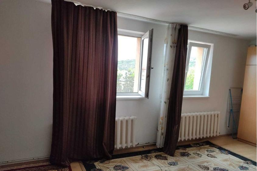 Apartament 1 camera, 42 mp, finisat, decomandat, zona strazii Arinilor - 3