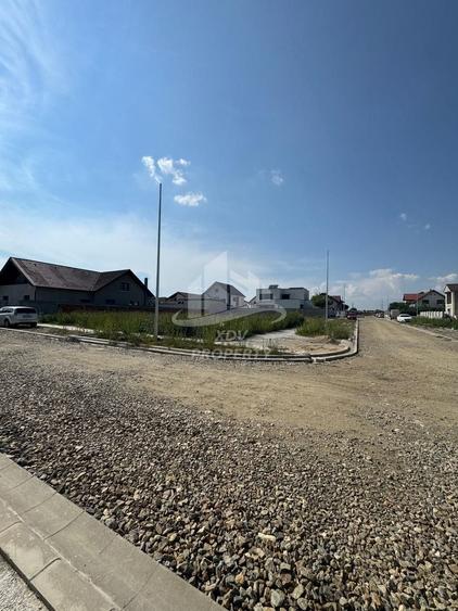 Teren Construcții intravilan de 500 mp, în Veterani