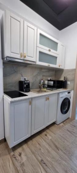 Proprietar vand ap 2 camere in Mamaia Nord cu vedere la mare situat la 100 m de plaja Kazeboo  - 6